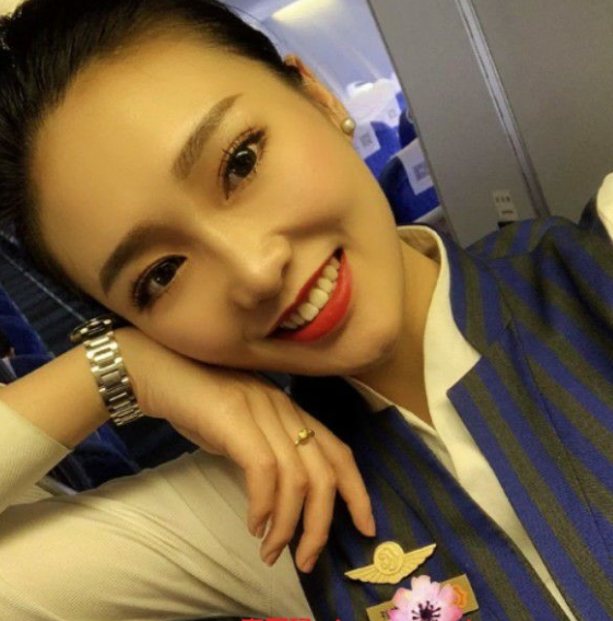 爆艹贵州贵阳航空大学妹子